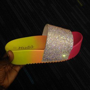 Fits like a 7.2 glitter slides